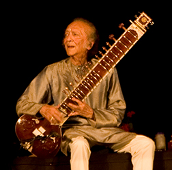 Ravi Shankar Maître du Sitar Musicien d'Inde Ambassadeur de la Musique Parrain de la musique World